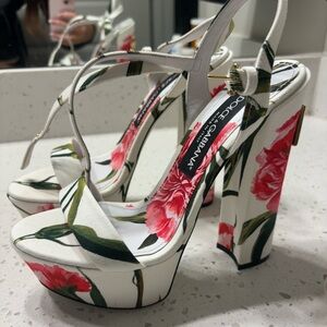 Dolce & Gabbanna Printed Platform Heels